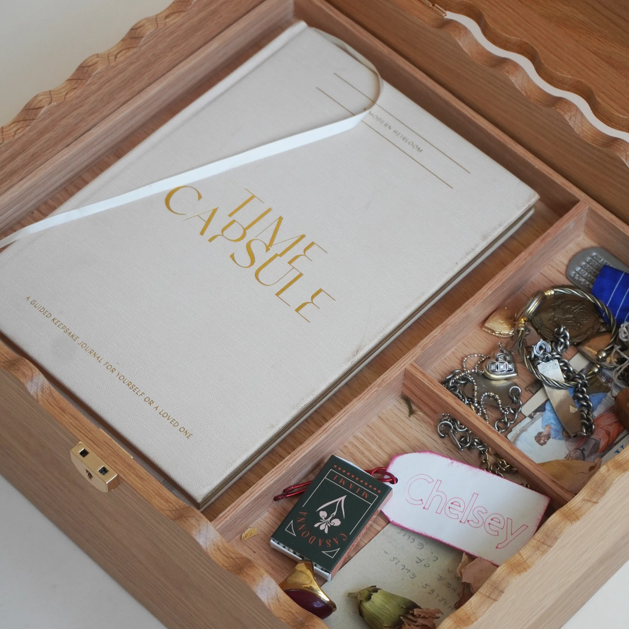 The New 2-in-1 Keepsake Case - Image 5